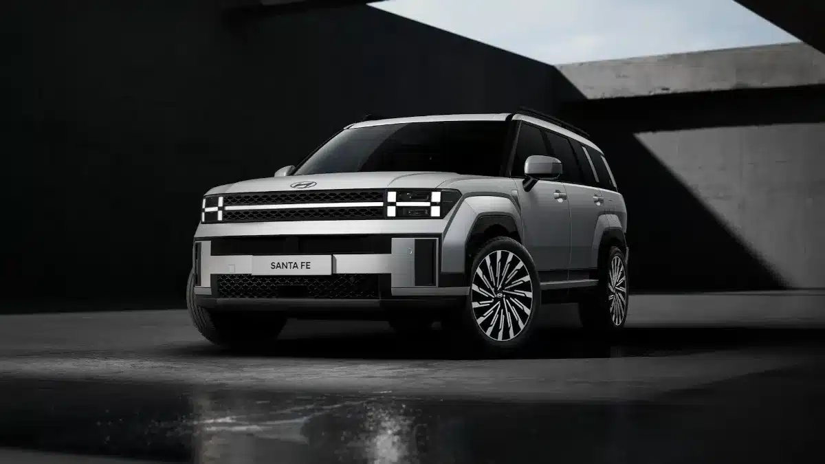 Hyundai Santa Fe Electric 2025